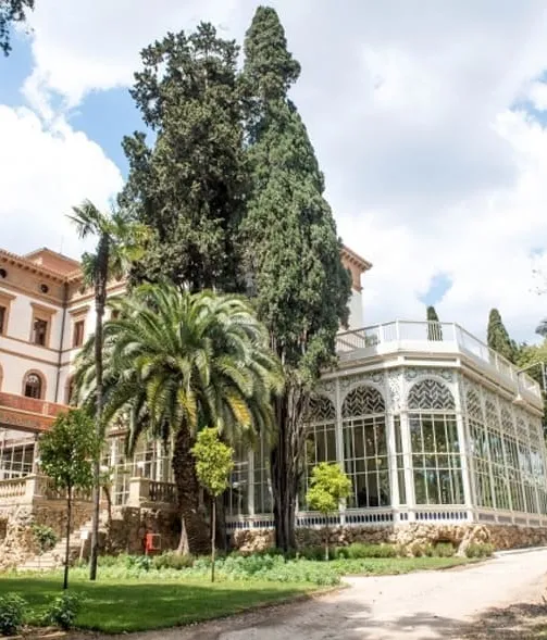 Scorci di Roma nei dintorni del Fenix Hotel